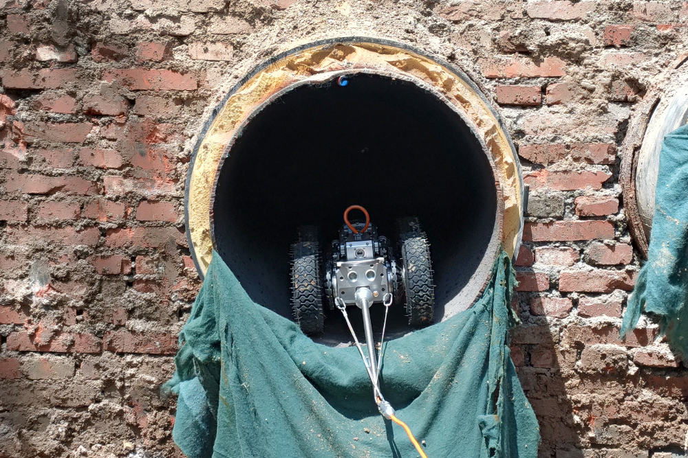 熱力管網(wǎng)內(nèi)部隱患排查(管徑: DN700mm)