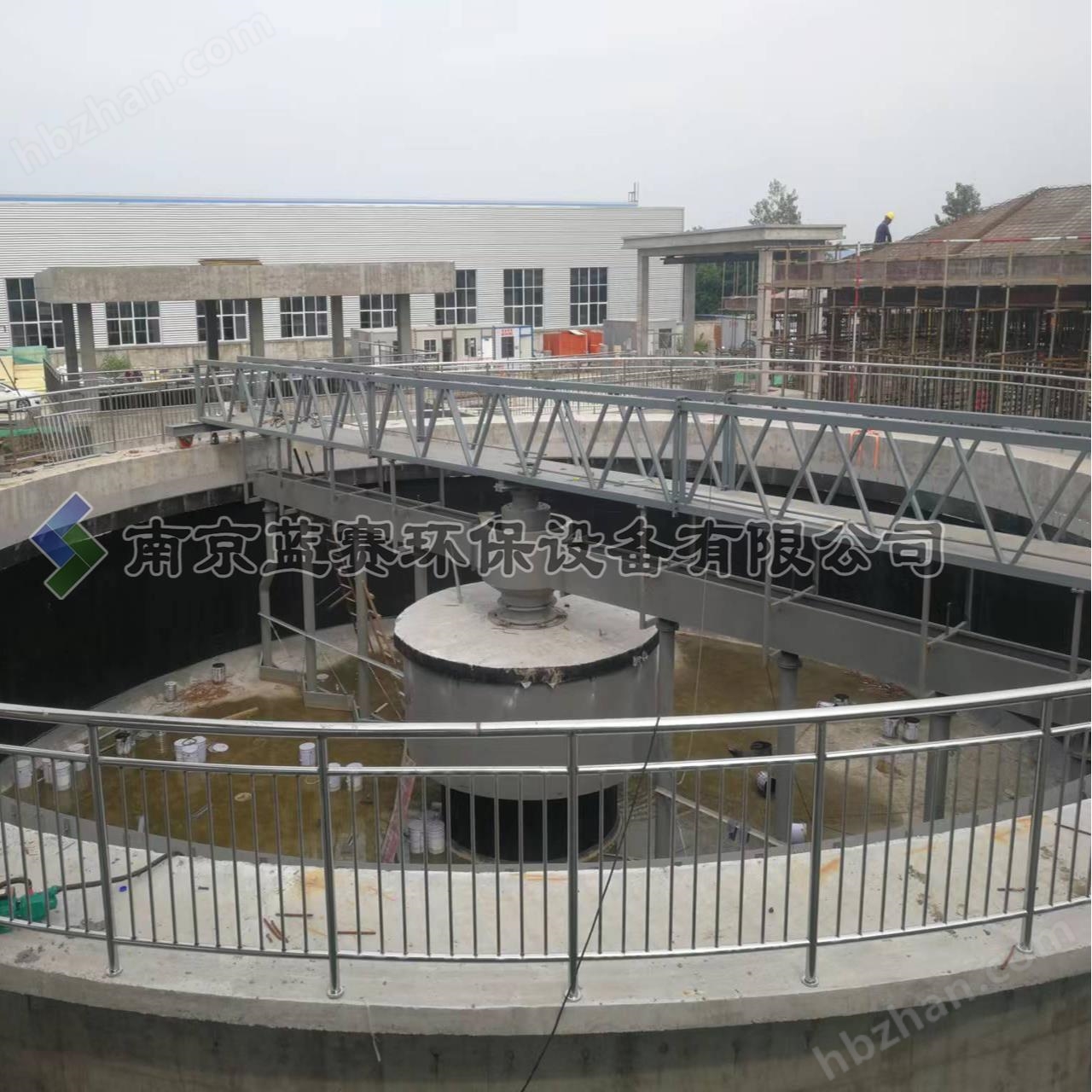 靜壓刮吸泥機(jī)