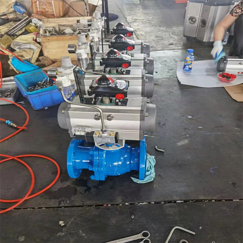 氣動(dòng)法蘭球閥1.jpg 氣動(dòng)法蘭球閥1.jpg